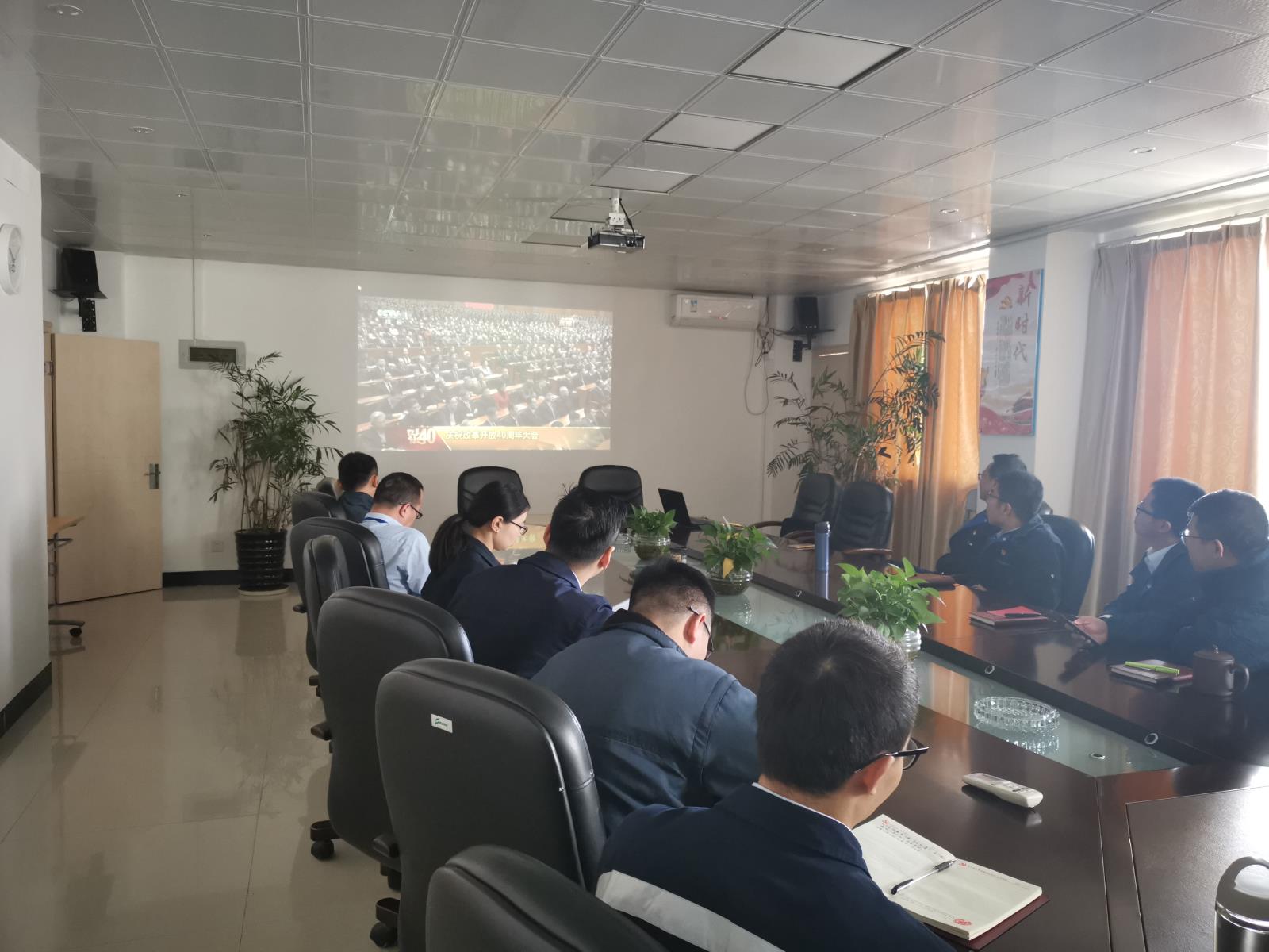 八方港口.jpg 八方港口.jpg