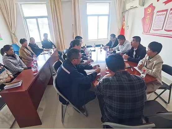 秀嶼.jpg 秀嶼.jpg