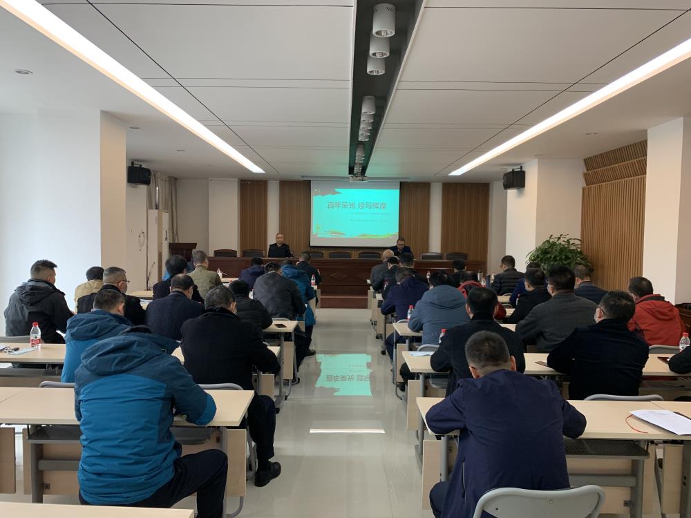 機(jī)關(guān).jpg 機(jī)關(guān).jpg