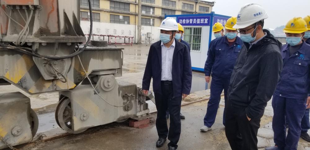 808757239.jpg 808757239.jpg