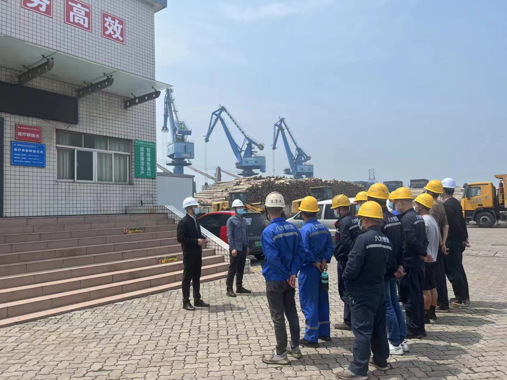 68579819282B2401533830B450E5C348.png 68579819282B2401533830B450E5C348.png