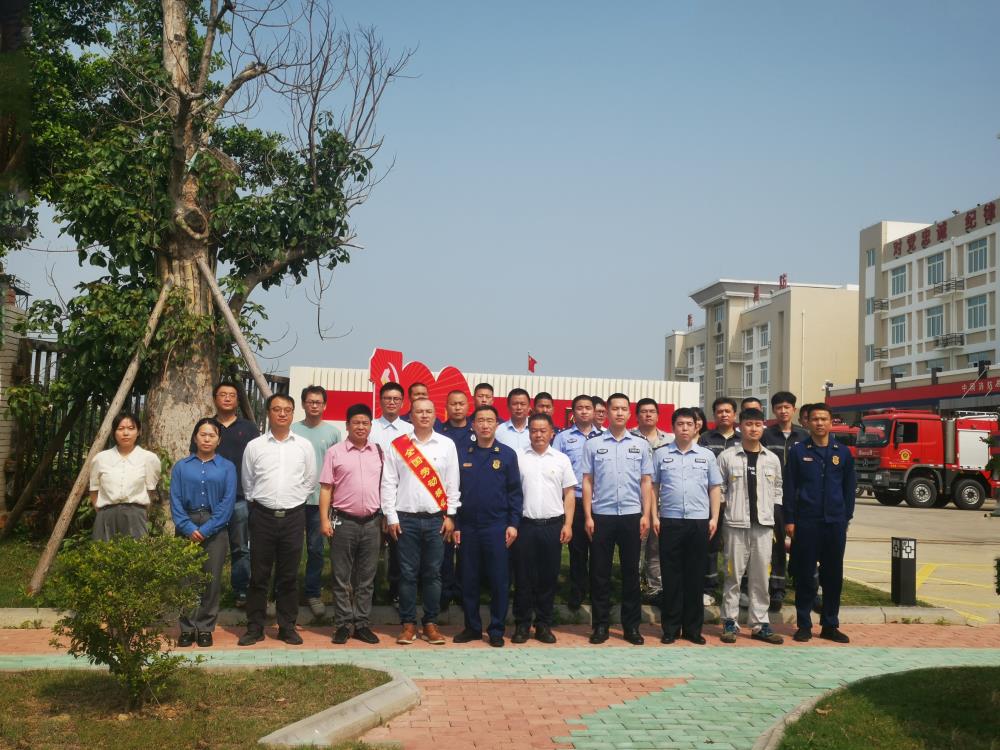 連俊工作室1.jpg 連俊工作室1.jpg