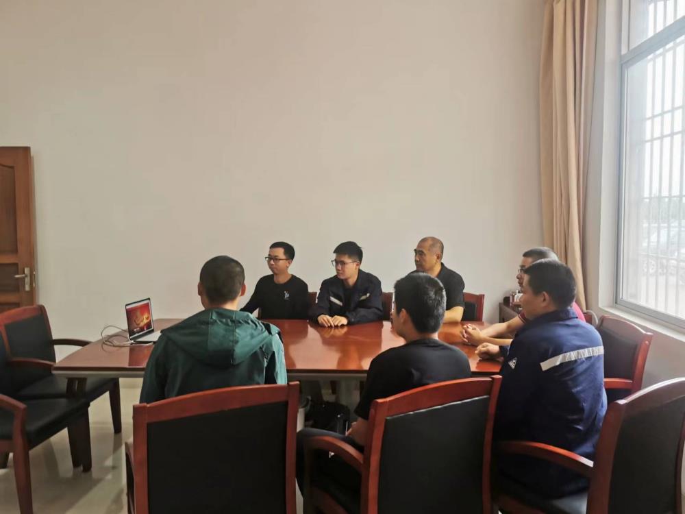 31bfec8fcd02647559499b13eb192ad.jpg 31bfec8fcd02647559499b13eb192ad.jpg