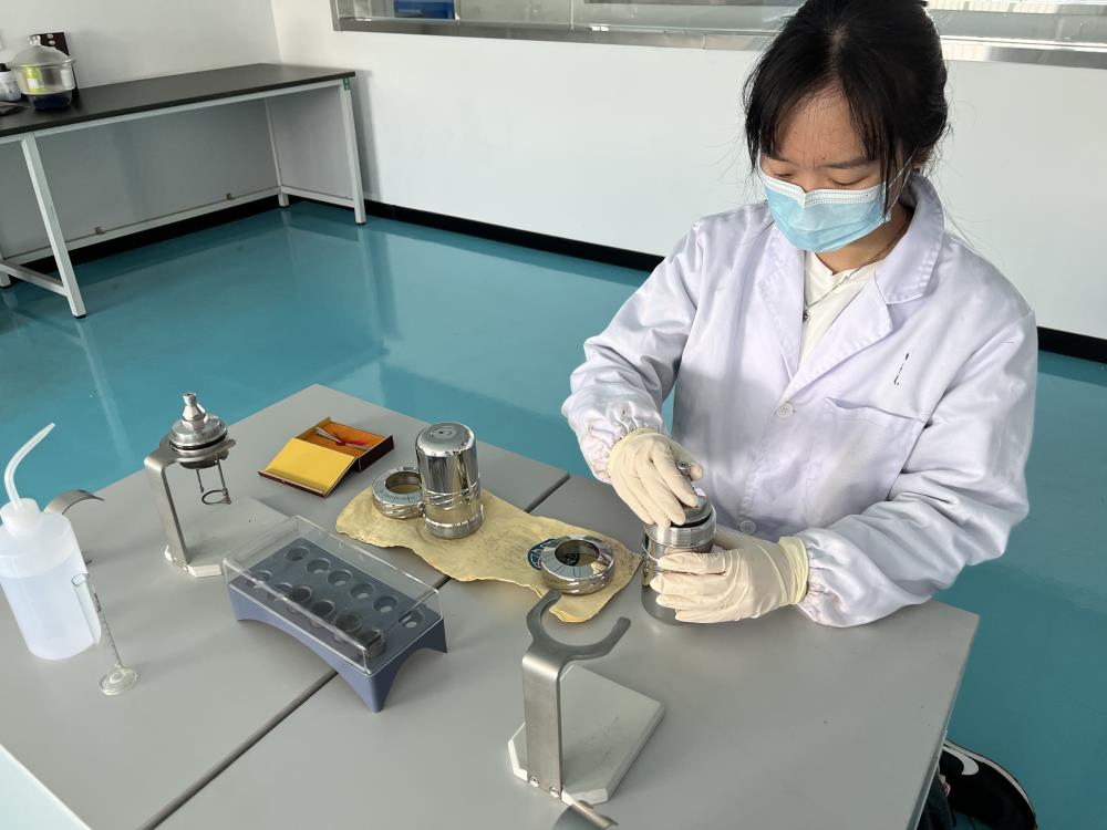 裝彈筒.jpg 裝彈筒.jpg