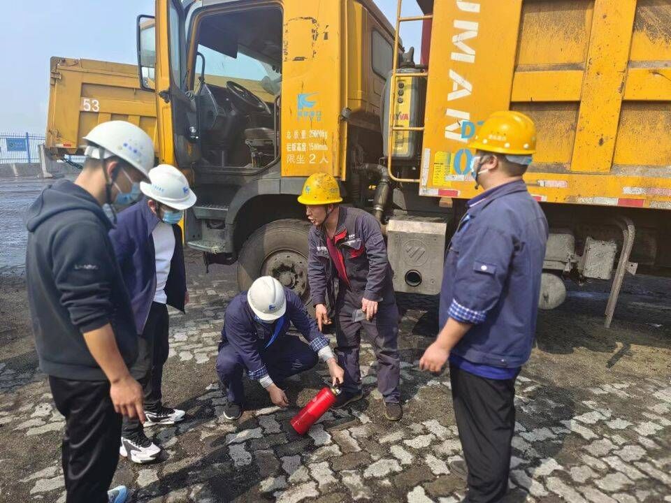 4E186813D75B4229005A8660E37D5FA5_750_750.jpg 4E186813D75B4229005A8660E37D5FA5_750_750.jpg