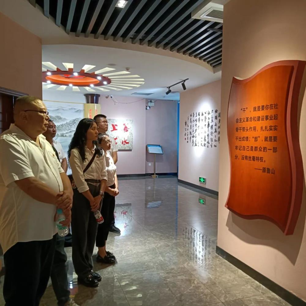 1996823551669643fa06ca6574753d3f.jpg 1996823551669643fa06ca6574753d3f.jpg