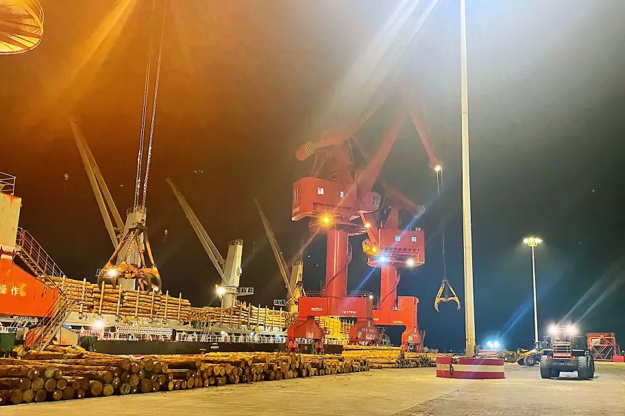 6afbfbfc153e040c3a5ff8143a334cbb.jpg 6afbfbfc153e040c3a5ff8143a334cbb.jpg