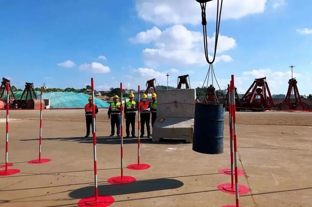 24a072f90b1b653b0cb8a3eafea5d328.jpg 24a072f90b1b653b0cb8a3eafea5d328.jpg