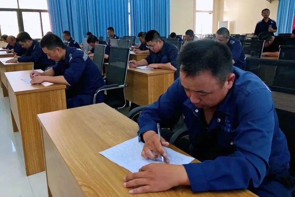 255c18d273bfc40a0f9a9989fe5f1def.jpg 255c18d273bfc40a0f9a9989fe5f1def.jpg