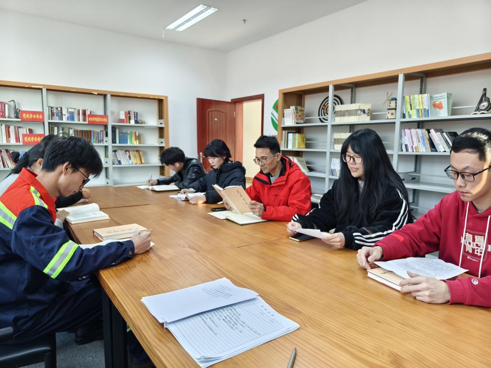 826d86c4cb505589676b48f2be74227.jpg 826d86c4cb505589676b48f2be74227.jpg