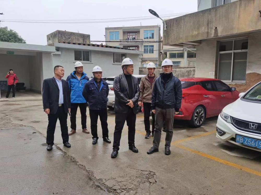 高總1.jpg 高總1.jpg