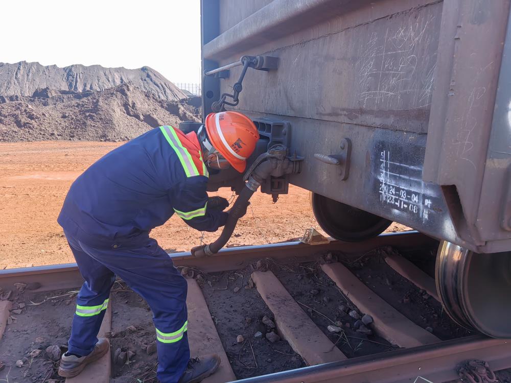 fe80925c154631853e6c25b22f7c1f02.jpg fe80925c154631853e6c25b22f7c1f02.jpg